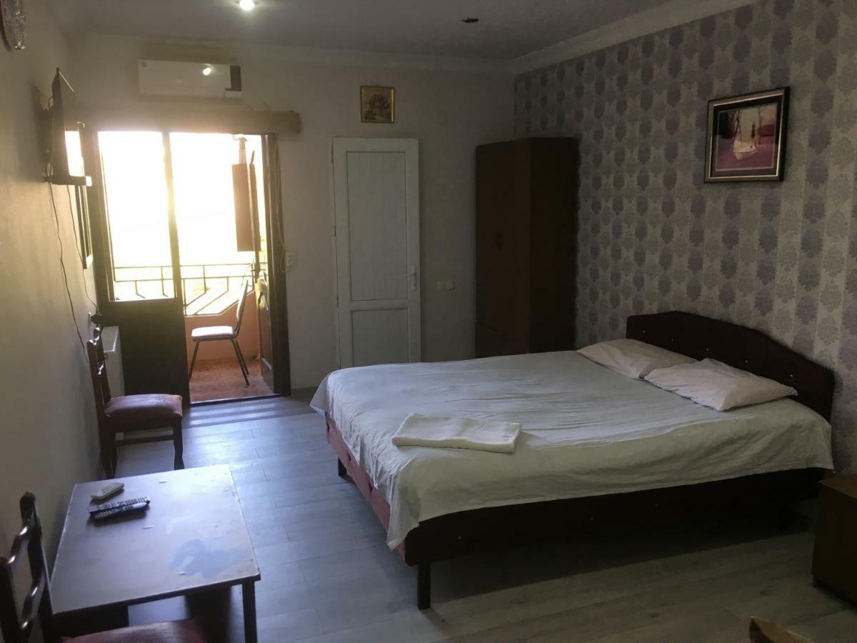 Hotel Texas Tbilisi Zewnętrze zdjęcie